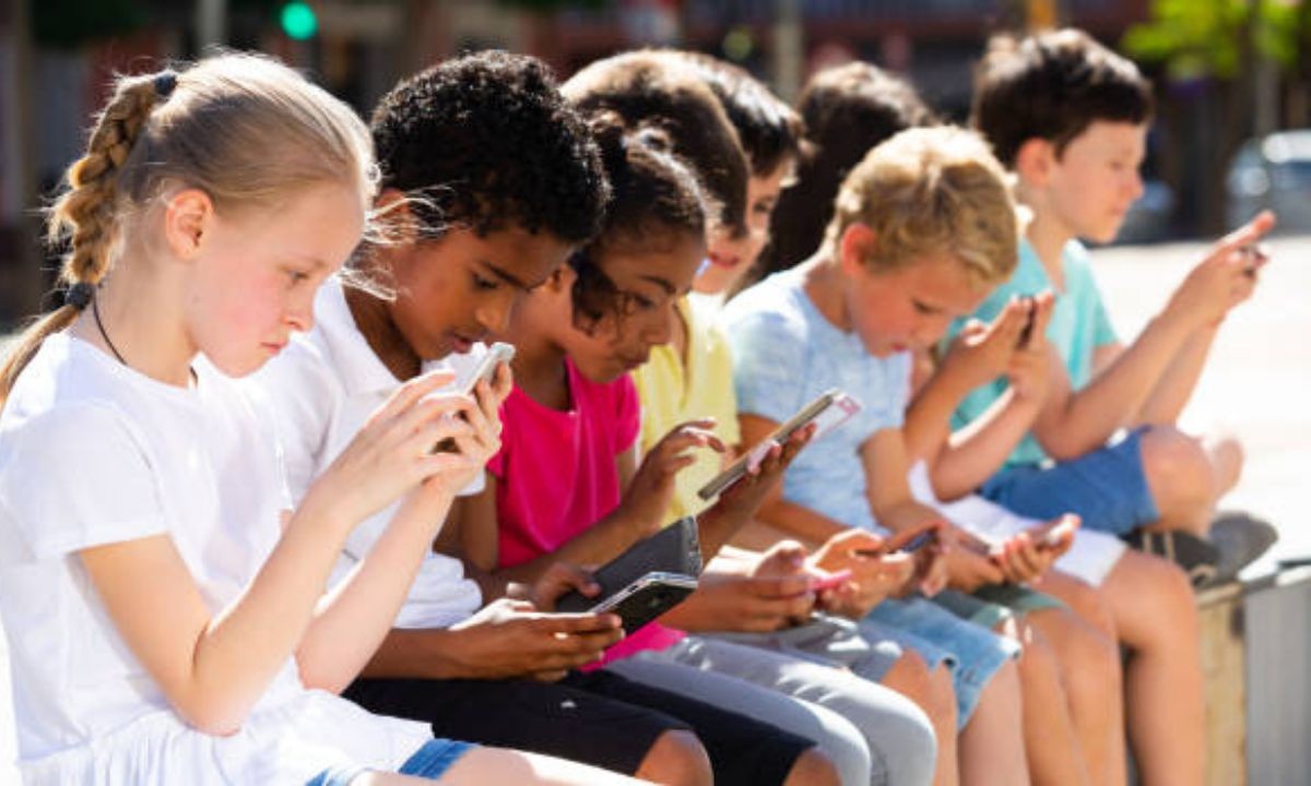 Justicia condena a gigantes tecnológicos por generar adicción digital en menores de edad | Curiosidades