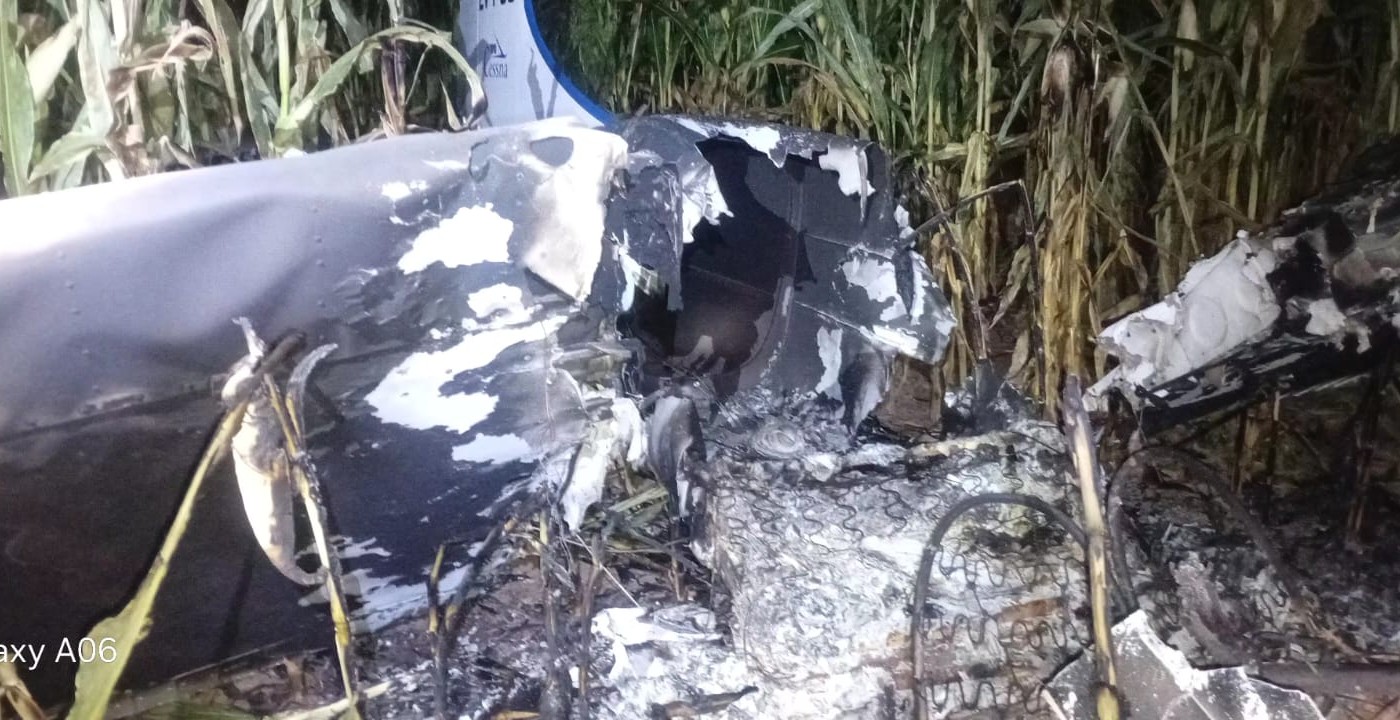 Avioneta realizó aterrizaje de emergencia en zona rural de Córdoba y se incendió | Córdoba