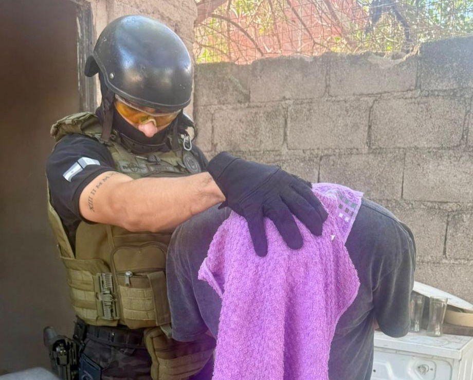 FPA detuvo a un hombre en un operativo que permitió desmantelar un punto de venta de drogas | Córdoba