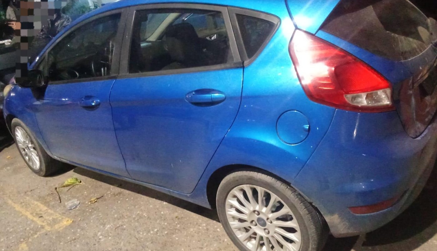 Detienen a un hombre con pedido de captura y a una joven en barrio Cooperativa 24 de septiembre | Córdoba