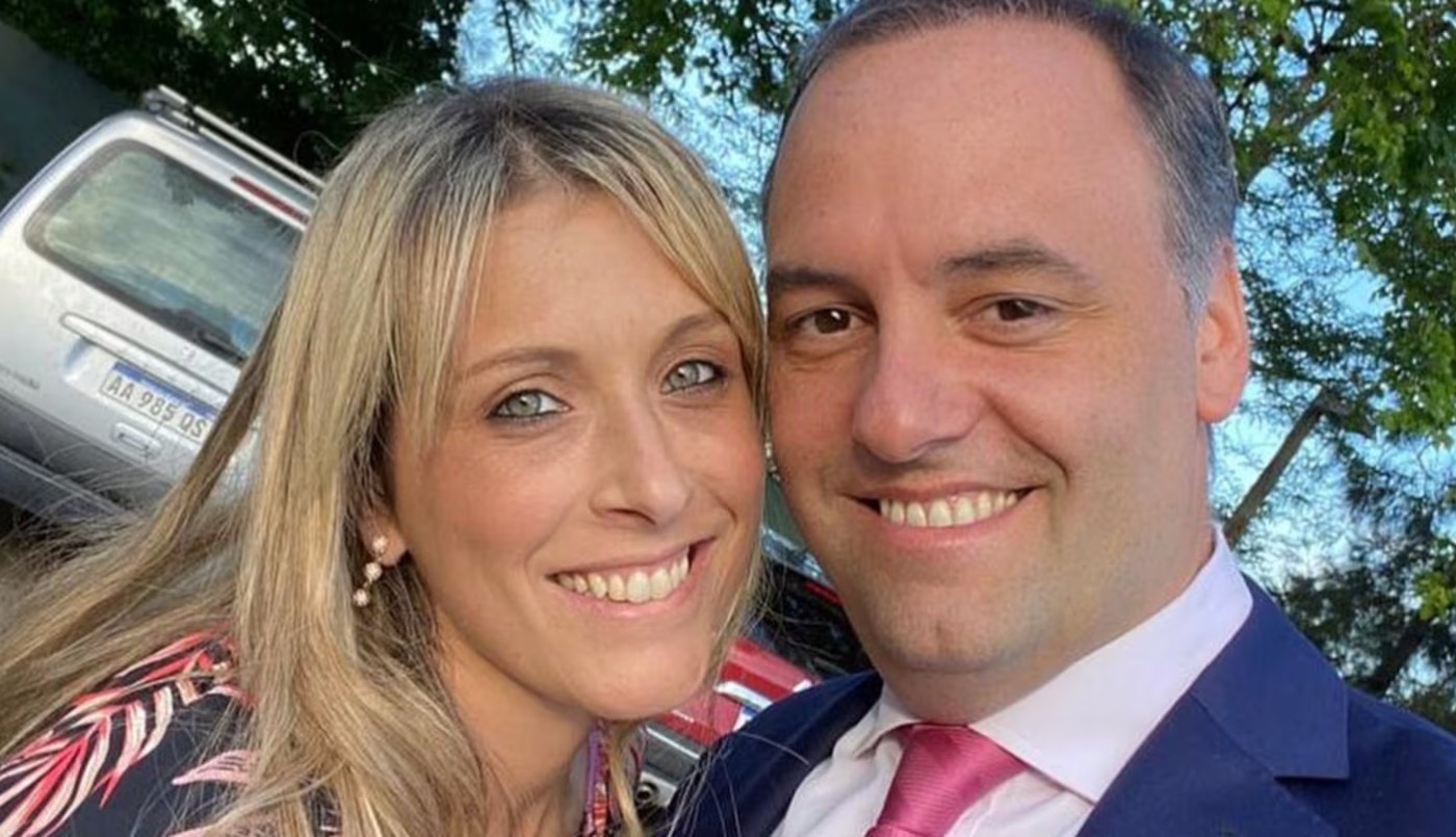 Caso Adorni: se confirmó que viajó a Aruba en primera clase junto a su esposa e hijos | Política y economía