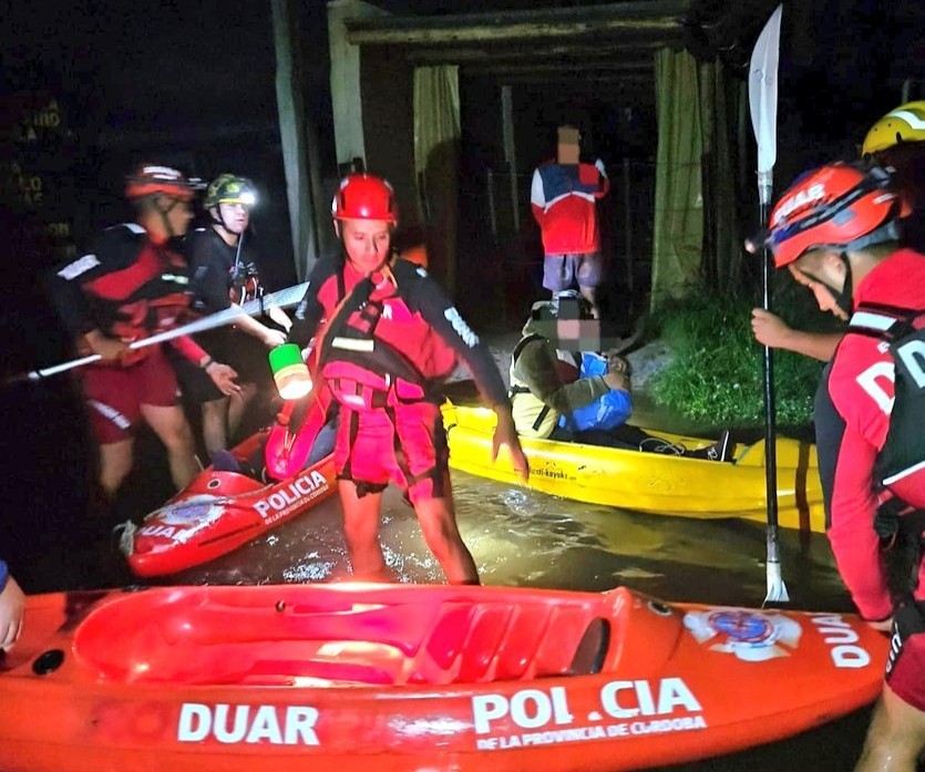 Villa Dolores: creció el río Los Sauces, hay viviendas anegadas y evacuados en Piedra Pintada | Córdoba