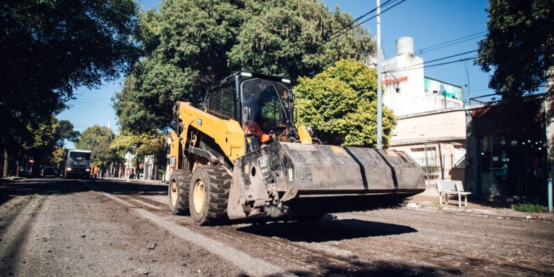 Avanza la rehabilitación con asfalto en calle Mariano Fragueiro en la ciudad | Servicios