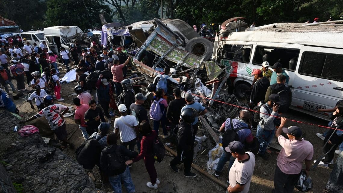 Fin de semana de terror en Colombia: 20 muertos tras atentado en Cauca | Internacionales