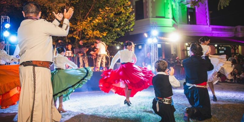 “La Peña en tu Ciudad”: música y danza para celebrar el Día del Trabajador en el CPC Capdevila | Visita Córdoba