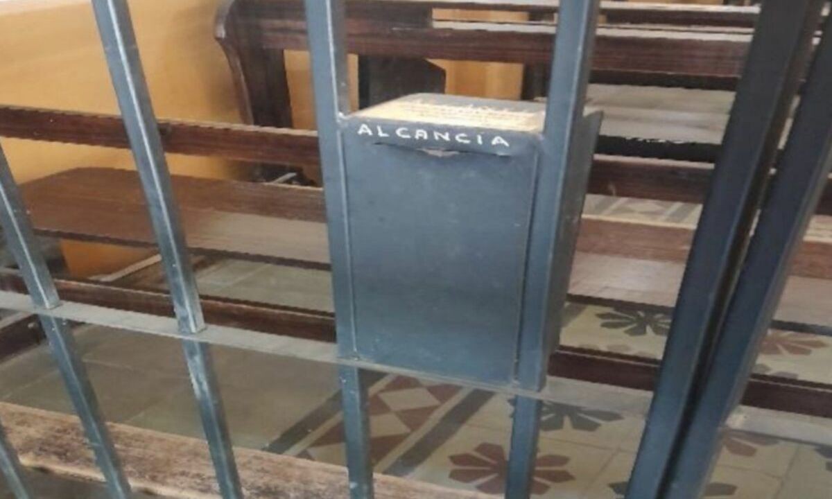 Un hombre intentó robar una iglesia en San Marcos Sierras y amenazó a policías con un cuchillo | Córdoba