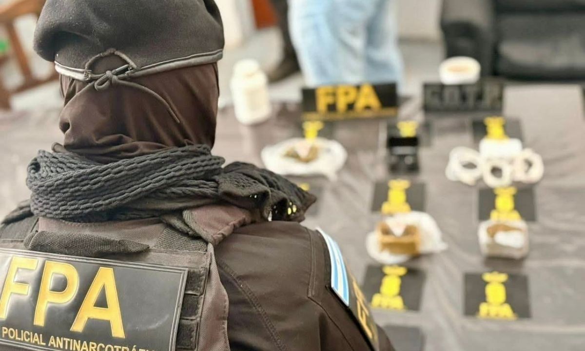 Villa María: detienen a cuatro hombres que buscaban meter droga y celulares a la cárcel | Córdoba
