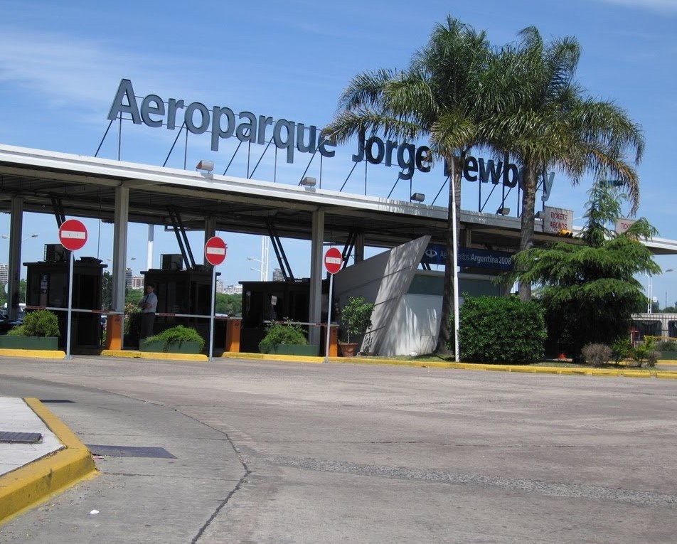 Tragedia en Aeroparque: un muerto por intoxicación con gas en sala técnica | Actualidad