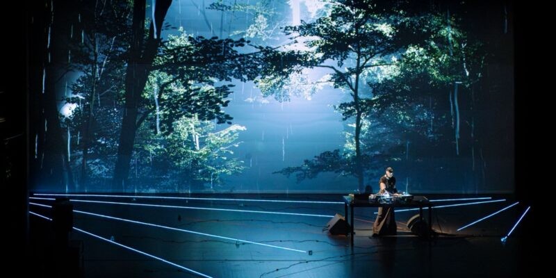 “Ars Natura”: electrónica, visuales 3D y ciencia ficción llegan al Teatro Comedia | Espectáculos
