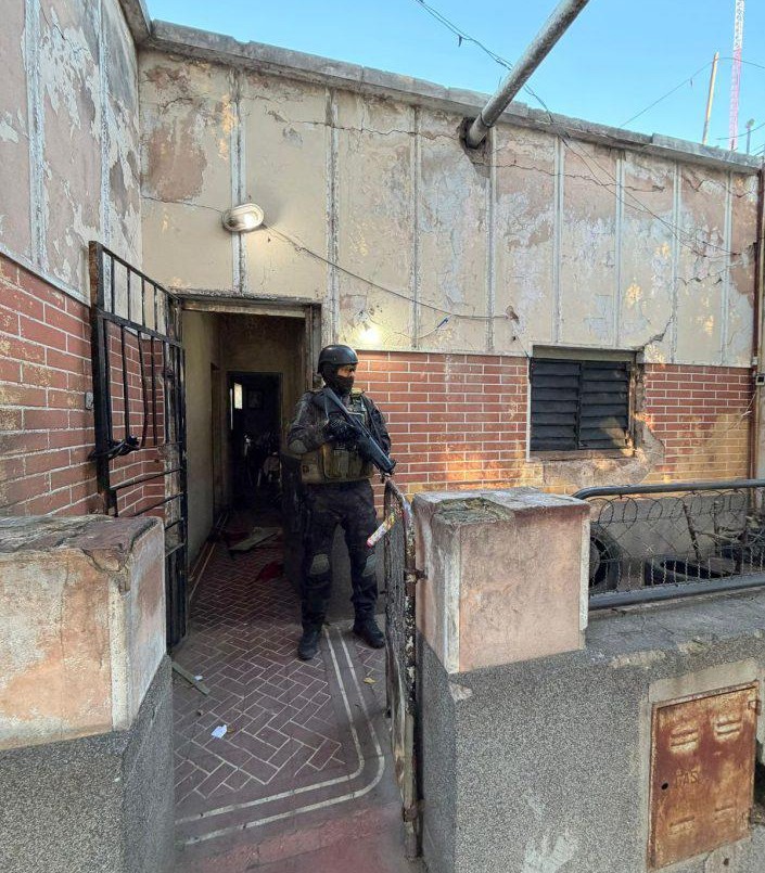 General Bustos: dos detenidos y secuestro de estupefacientes y dinero tras allanamiento | Córdoba