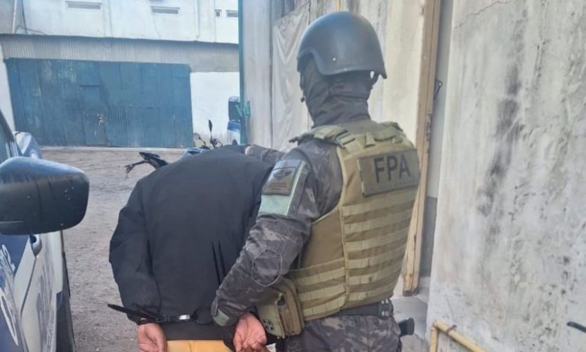 Desmantelan una red narcofamiliar en Laboulaye: cuatro detenidos y cocaína secuestrada | Córdoba