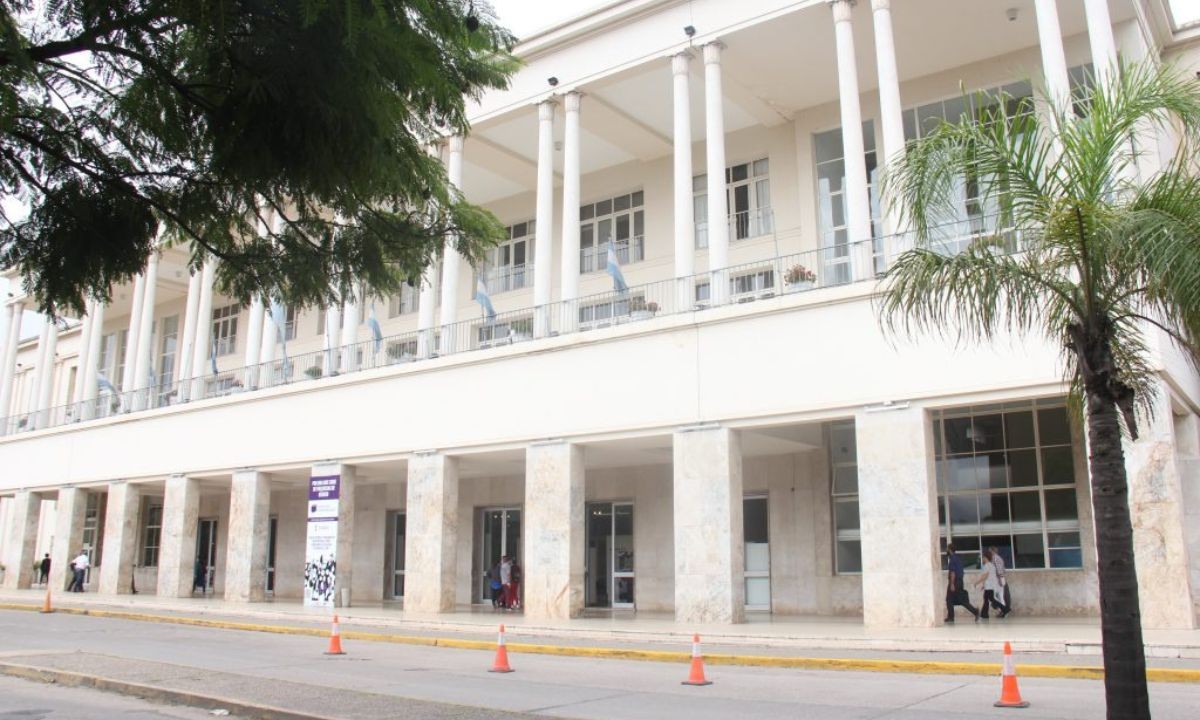 Docentes universitarios lanzan un paro nacional de una semana por salarios y presupuesto | Actualidad