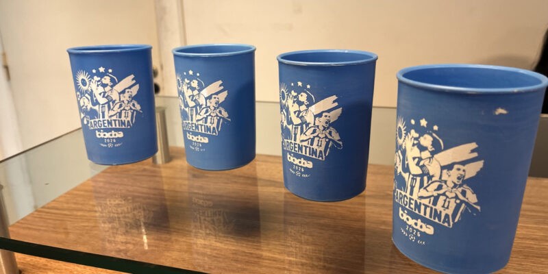 La Economía Circular lanza vasos mundialistas con ídolos de la Selección Argentina | Córdoba