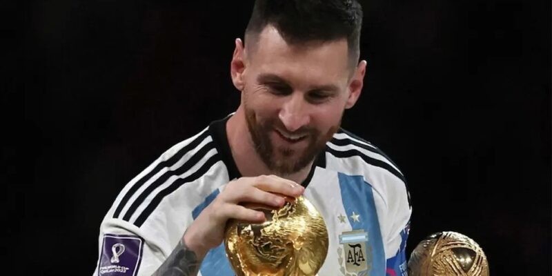 El espíritu mundialista se vive en el Cabildo con fotos de la Selección en Qatar 2022 | Espectáculos
