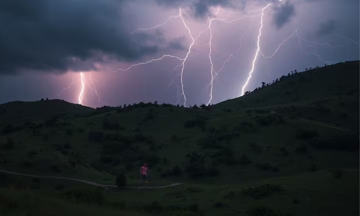 Alerta por fuertes tormentas: se espera granizo y ráfagas en la región | Córdoba
