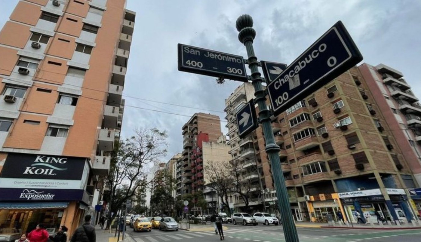 Detuvieron a una joven tras dañar el auto de su ex pareja en Córdoba Capital | Córdoba