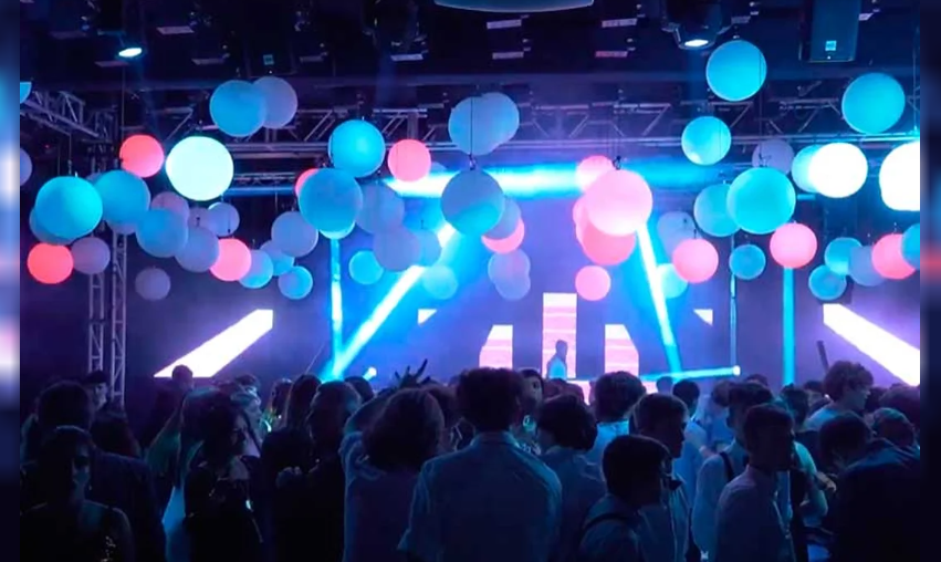 Denuncian que una mamá se robó el dinero de la fiesta de egresados y la gastó en el casino | Actualidad