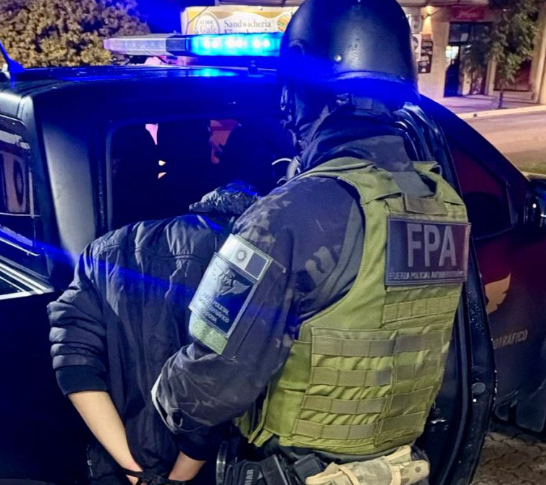 Desbarataron una banda narco tras varios allanamientos: diez personas detenidas | Córdoba
