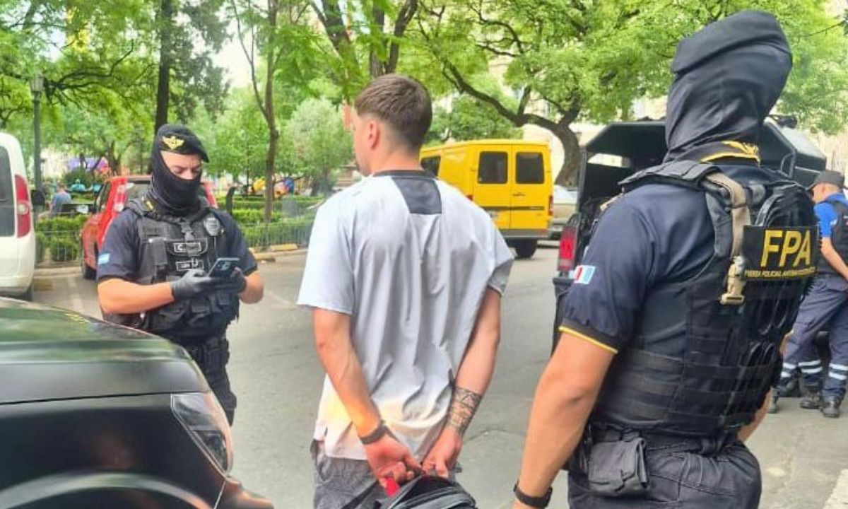 Controles antinarcóticos en Córdoba: detuvieron a un hombre con cocaína en Alberdi | Córdoba