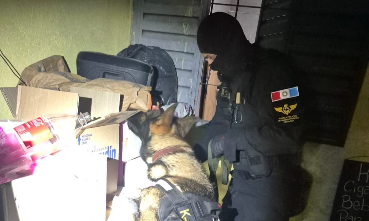 Córdoba: detenidos por preparar cocaína junto a sus clientes en Nueva Esperanza | Córdoba