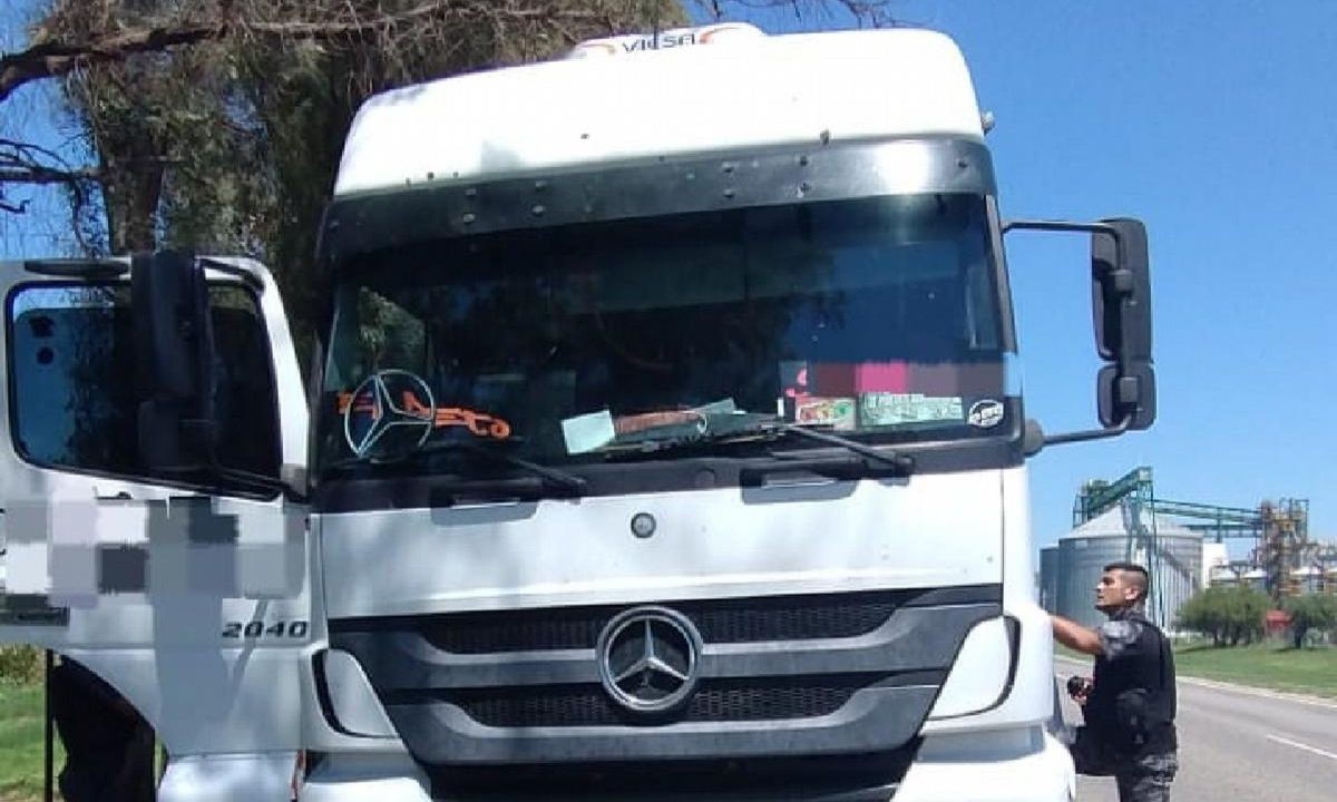 Detuvieron a un camionero que trasladaba a una joven contra su voluntad | Córdoba