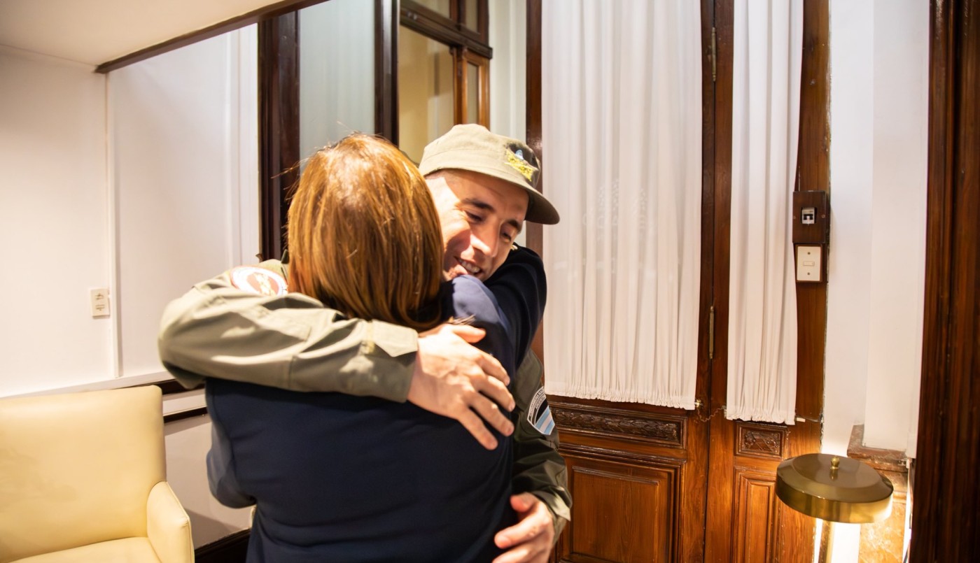 Bullrich se reunió con el gendarme Gallo y criticó a la AFA por intentar apropiarse del caso | Política y economía