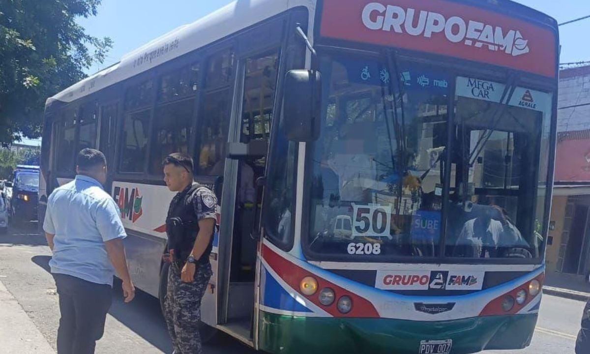 Intentó pagar el colectivo con la tarjeta de su hijo y terminó detenido tras agredir al chofer | Córdoba