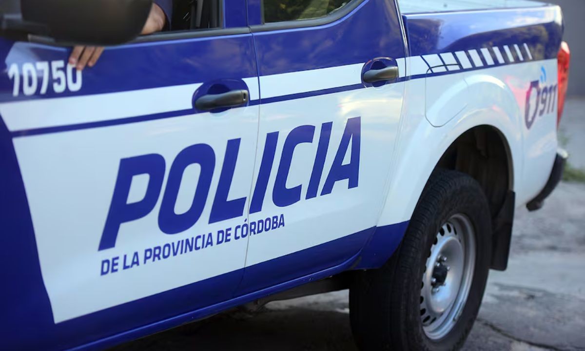 Joven se arrojó de una camioneta en movimiento en Carlos Paz: el conductor fue detenido | Córdoba