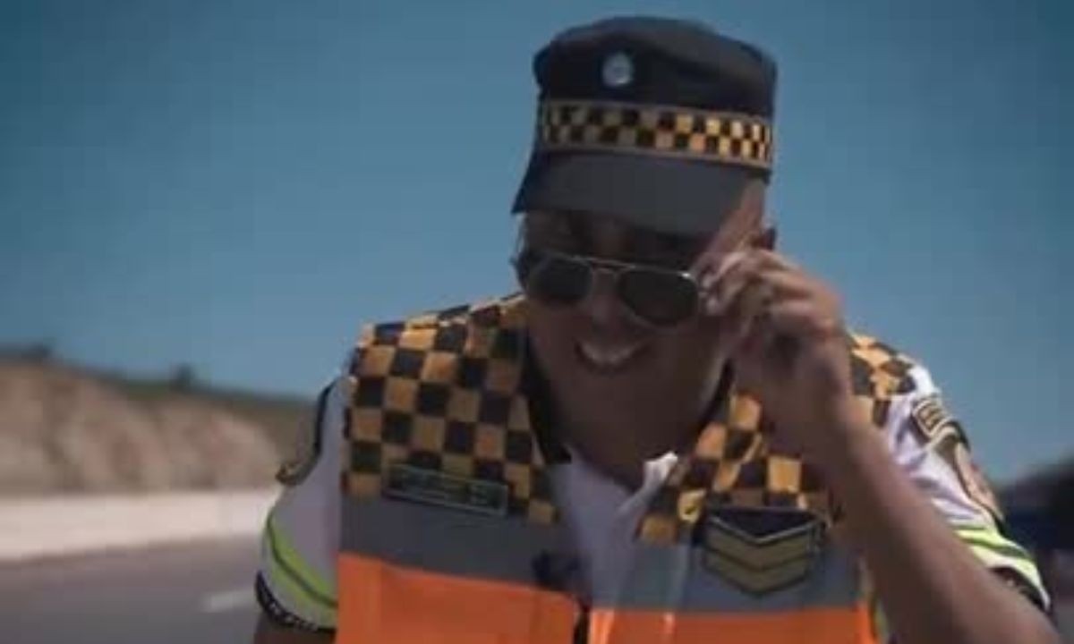 Con humor y tonada, la policía lanzó su campaña vial para “cordobesear” | Córdoba