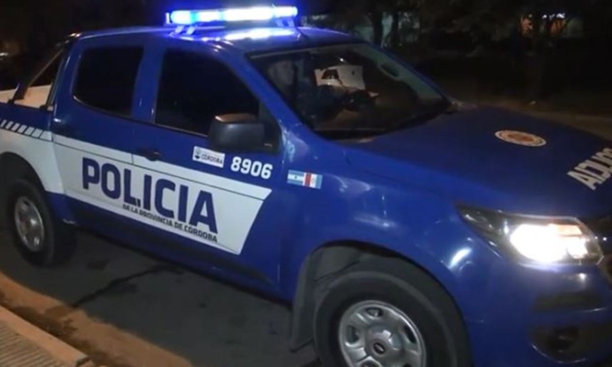 Murió un motociclista de 22 años tras chocar contra un auto estacionado en Río Cuarto | Córdoba