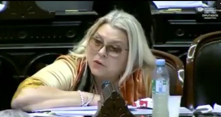 "Propinas y coimas", el furcio de Elisa Carrió en el Congreso | Telefe Noticias