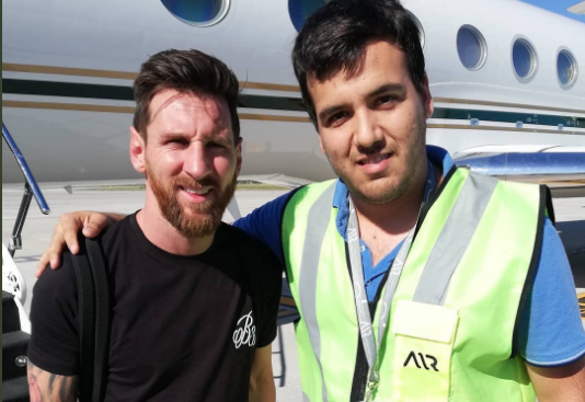 Lionel Messi llegó en su avión privado a Rosario para pasar las fiestas en familia | Deportes