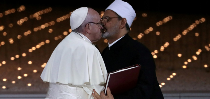 Foto viral e histórica del Papa en la tierra del Islam | Internacionales