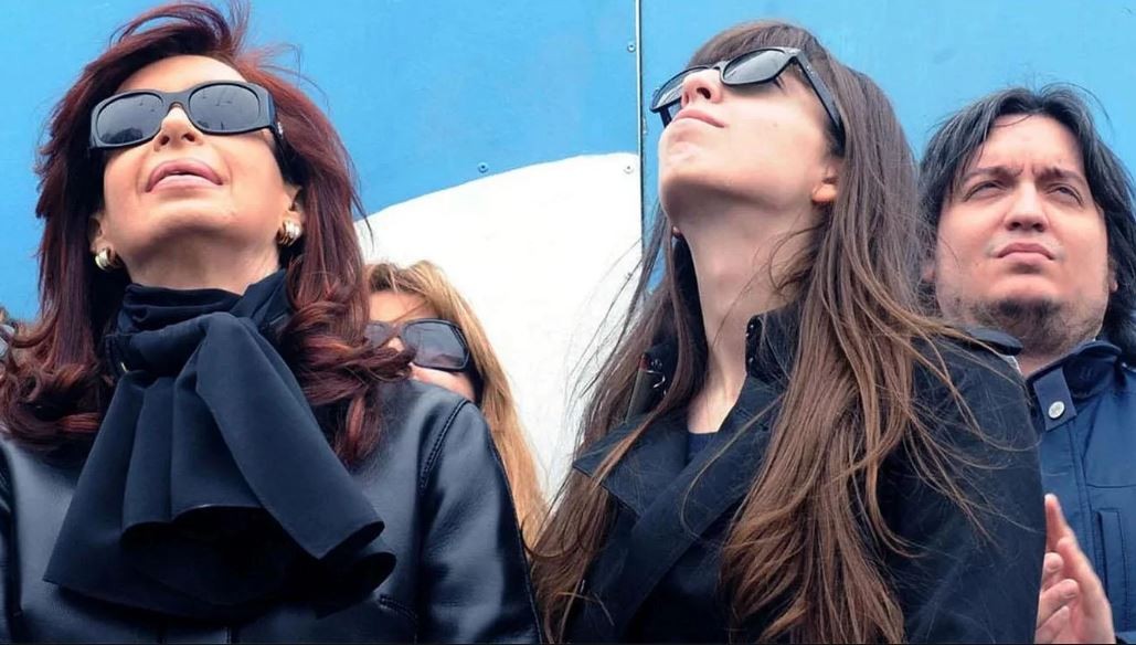 Cristina Kirchner y sus hijos, a juicio oral por Hotesur | Política y economía