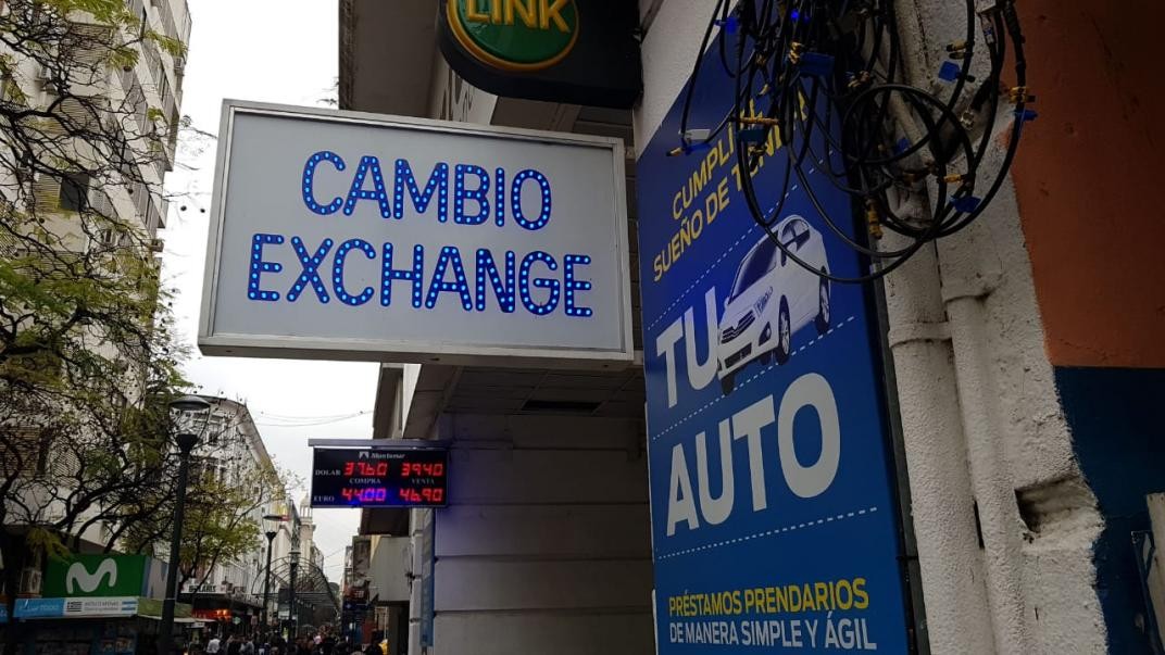 El Banco Central bajó las tasas pero el dólar cerró en alza | Actualidad