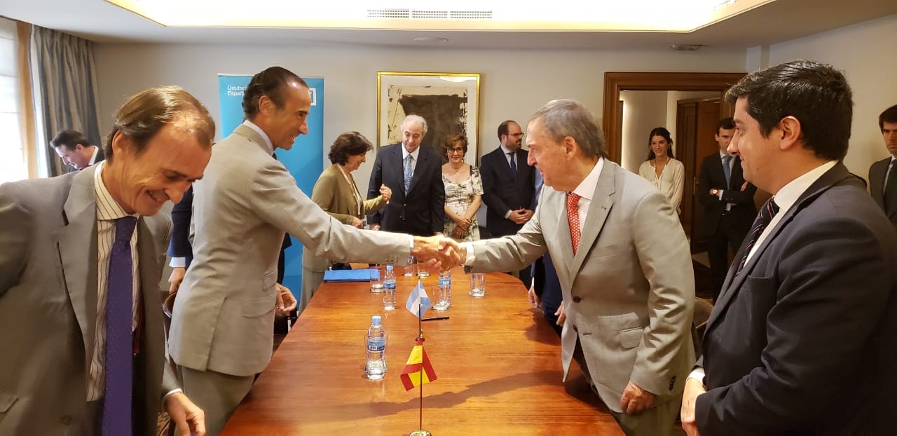 Firmaron financiamiento para la nueva Maternidad Provincial | Córdoba