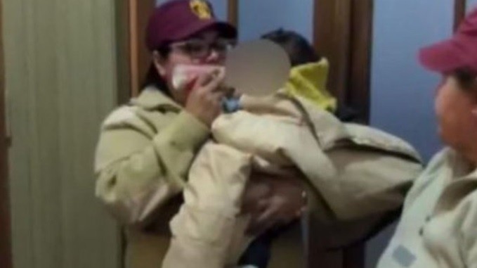 Rosario: Rescatan a una beba cuando su mamá alcoholizada la estaba golpeando | Actualidad
