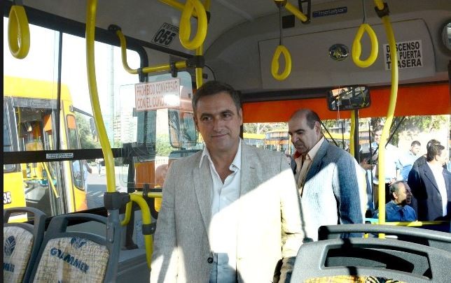 Mestre mete "palos" para frenar el paro de colectivos: $15 millones más en subsidios | Córdoba