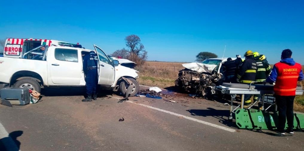 Un muerto al chocar dos camionetas de frente en la ruta 158 | Actualidad