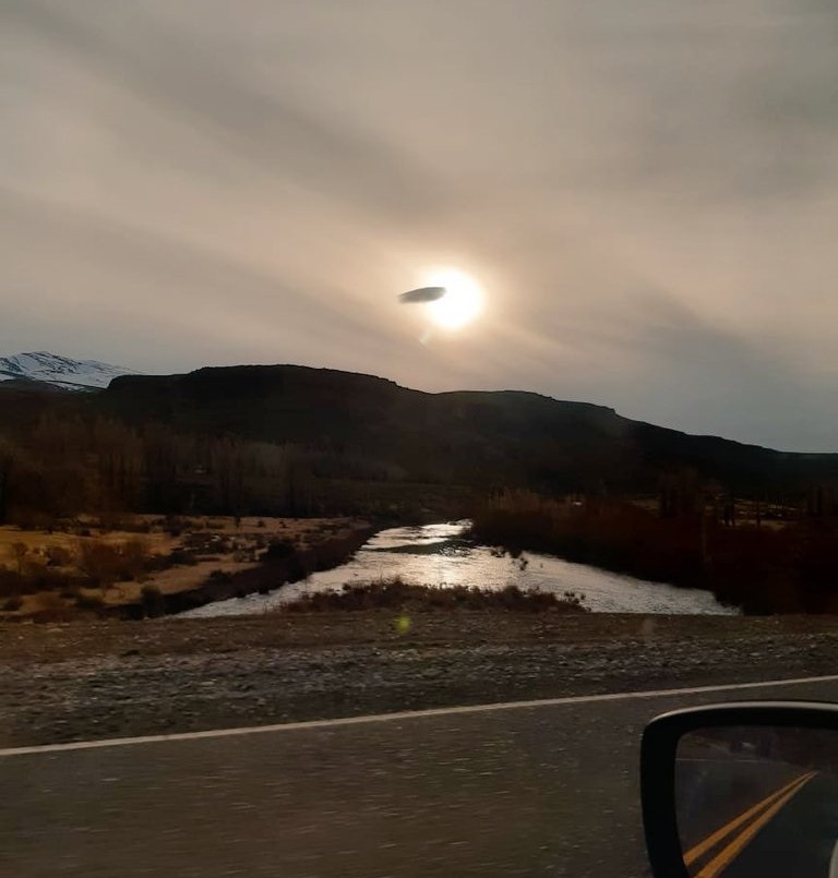 Neuquén: iba a votar y se cruzo con un ovni | Curiosidades