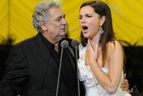 La soprano rosarina Virgina Tola respaldó a Plácido Domingo | Espectáculos
