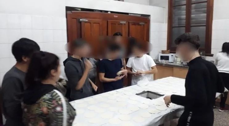 Un sacerdote borracho abusó de un joven en la parroquia delante de sus compañeros | Actualidad