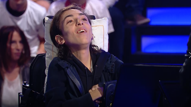 El joven que tiene "la enfermedad de la caja de Pandora" y conmovió a Santiago del Moro | Espectáculos