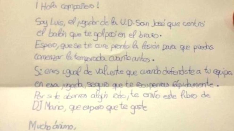 Lesionó a un compañerito de otro equipo en un partido de fútbol y le mandó una tierna carta para disculparse | Redes