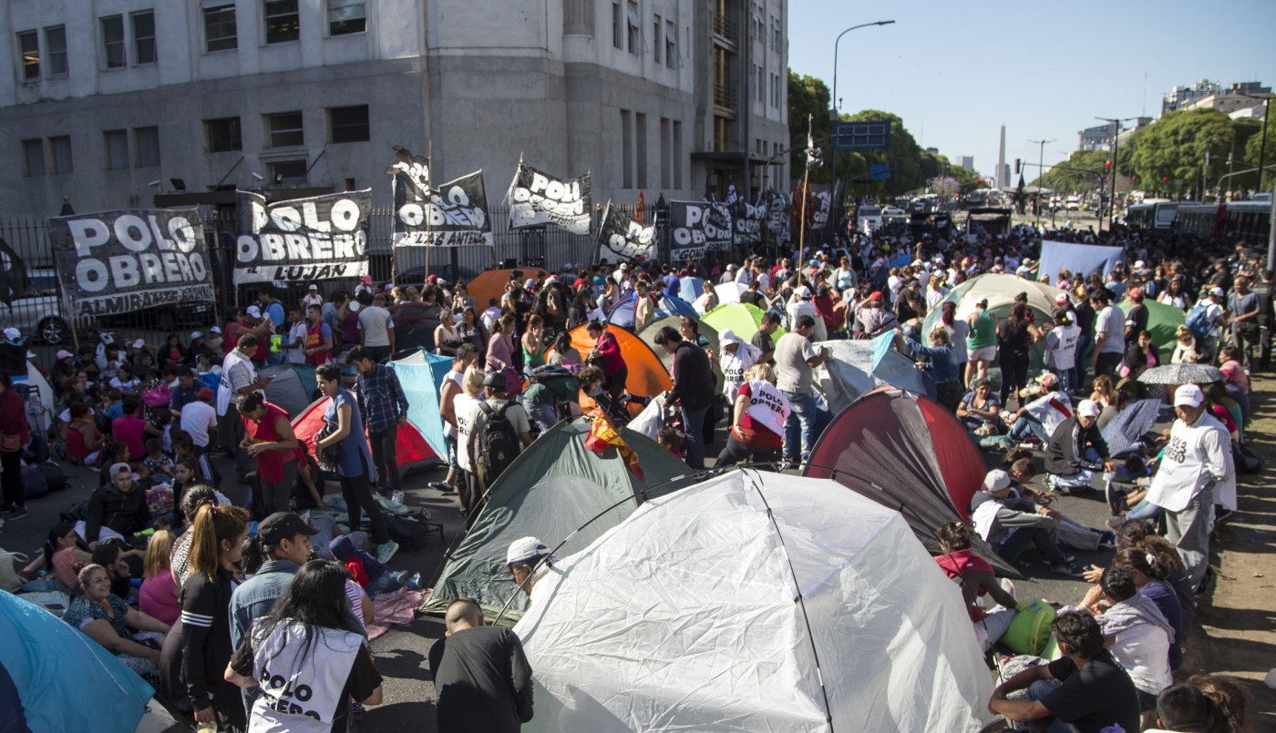 Movimientos sociales amenazan con un acampe de 72 horas en 9 de Julio | Política y economía