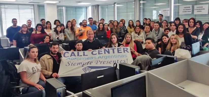 Miles de pasajeros de Aerolíneas Argentinas no se pueden comunicar por el paro en el call center | Actualidad