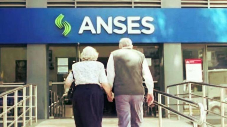 Anses pagará $900 a un millón de jubilados que cobran la mínima | Actualidad