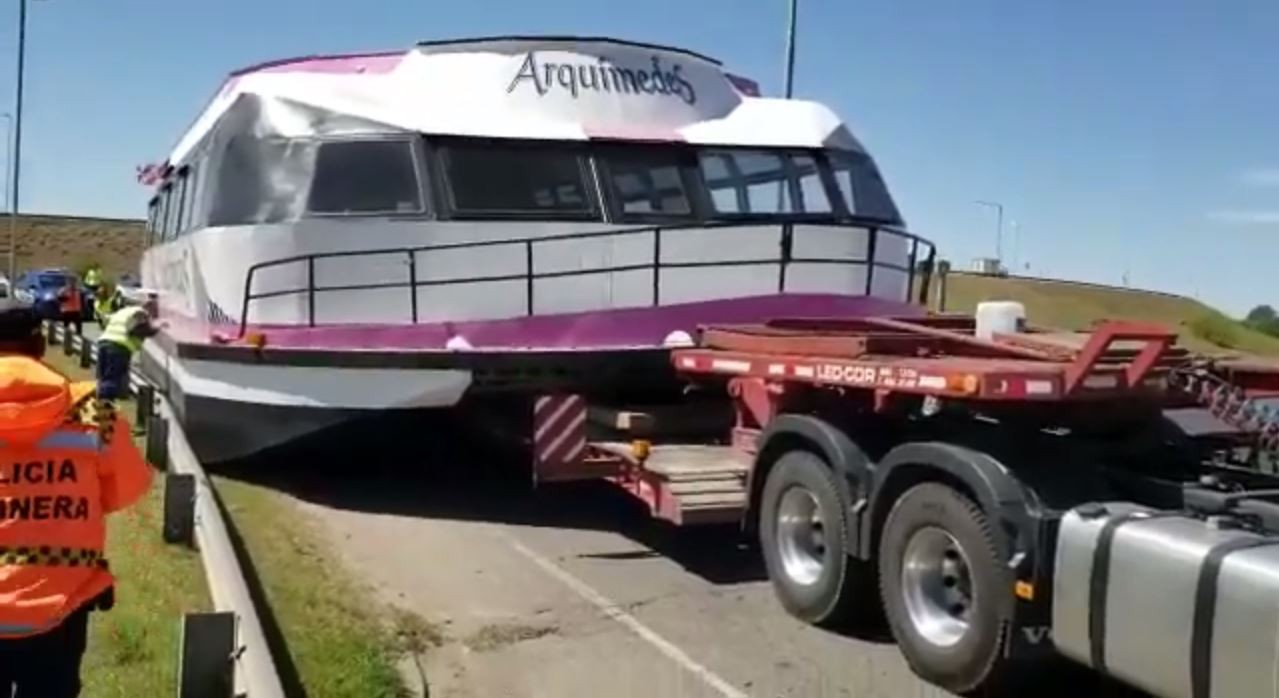 Por el traslado del catamarán Arquímedes, sigue cortada la ruta E55 antes de Bialet Massé | Córdoba