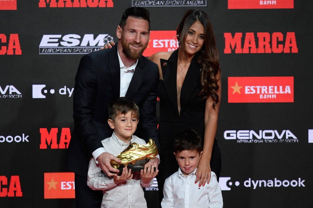 Messi: los hijos le entregaron su tercer Botín de Oro consecutivo | Deportes