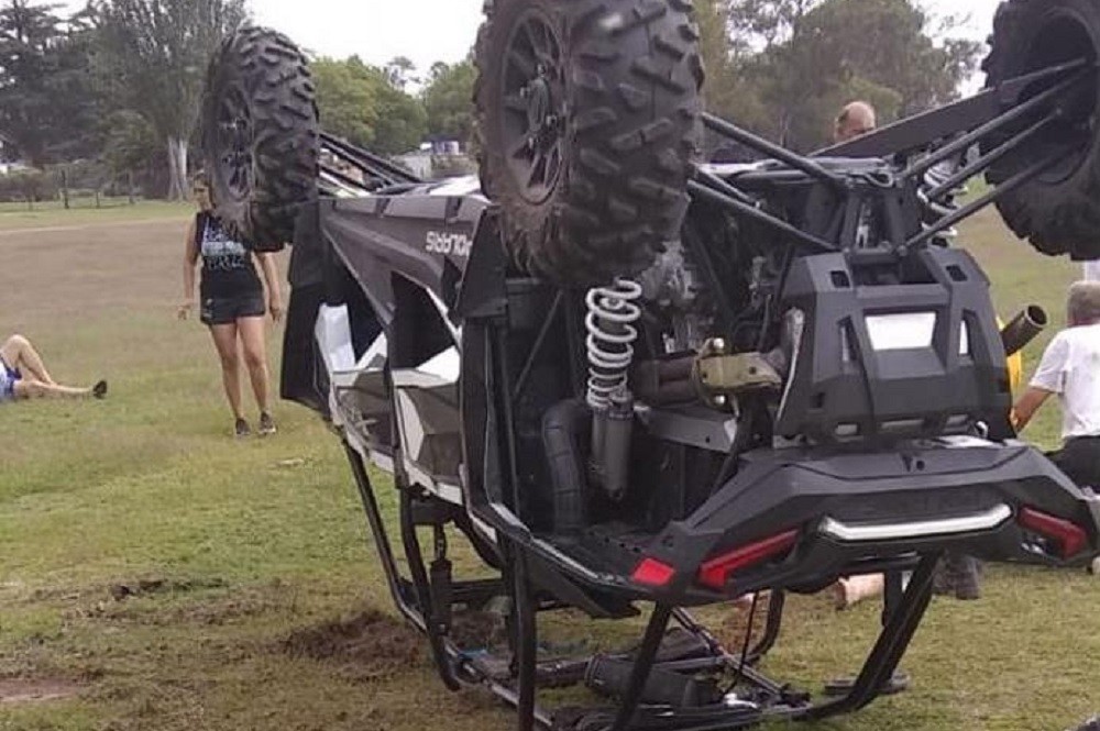 Una mujer murió tras vuelco de un arenero UTV en Villa del Dique | Córdoba